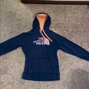 Women’s north face hoodie
